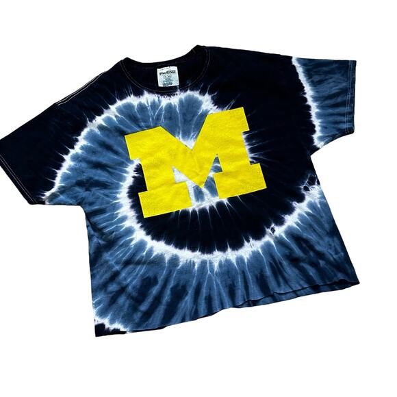 University of Michigan Graphic T-Shirt Raw Hem Crop Tie Dye Oversized XL - Picture 1 of 7